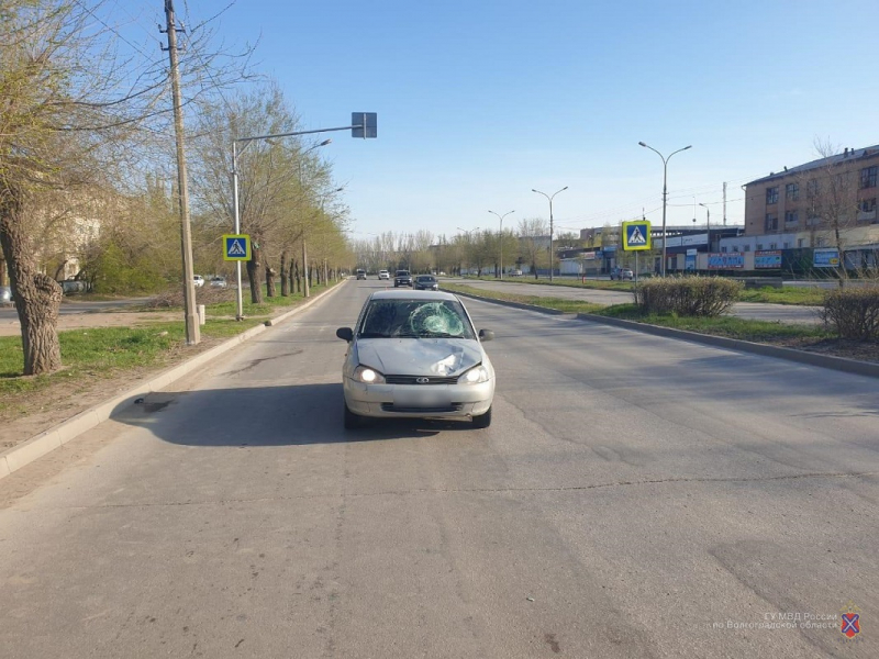 В Волжском Волгоградской области водитель сбил двоих несовершеннолетних